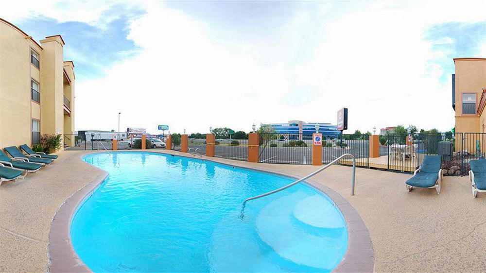 Pan American Inn And Suites Альбукерке Экстерьер фото